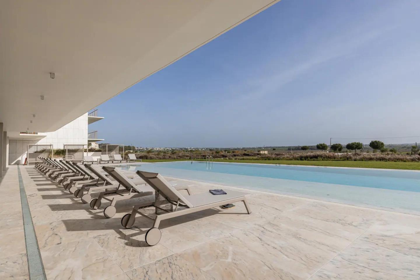 Bayline- Beachfront And Pool Armação de Pêra Exterior foto